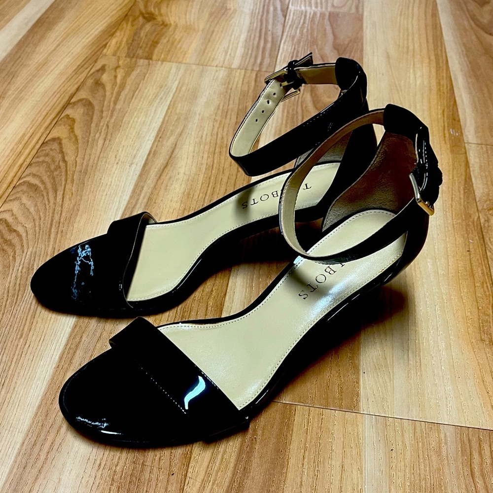 Talbots Black Pumps Size 7